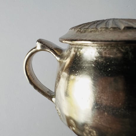 TNー45 谷井直人　銀彩ポット　 Naoto Tanii Silver-glazed pot