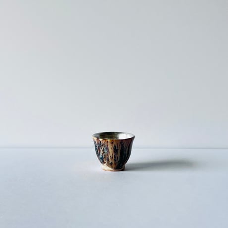 TN−127 谷井直人　銀彩黒流杯 Naoto Tanii Silver Glaze Black Flow Guinomi
