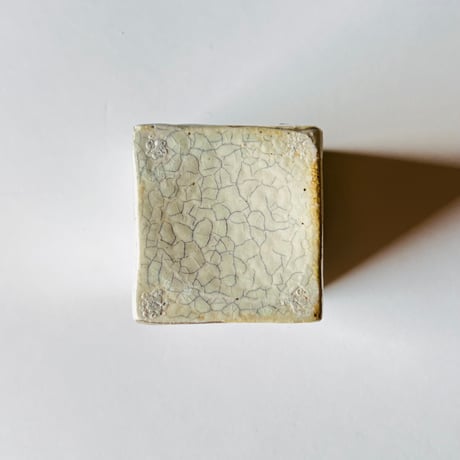 TN−1 谷井直人　銀彩ビードロ四角小鉢　Naoto Tanii: Silver-glazed square small bowl