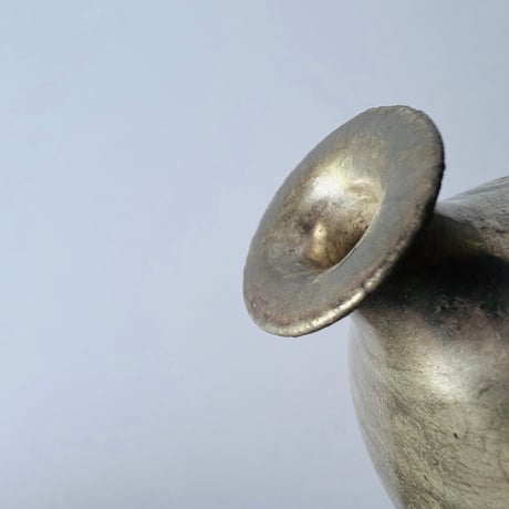 T N−24 谷井直人　銀彩徳利　Naoto Tanii, Silver-painted Sake Bottle