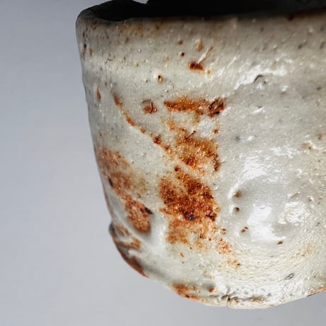 Tー42 辻村史朗　志野ぐい呑　共箱付き　Shiro Tsujimura Shino sake cup with box