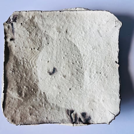 Tｰ65 辻村史朗　粉引き角皿大　共箱有　Shiro Tsujimura  Powdered square plate