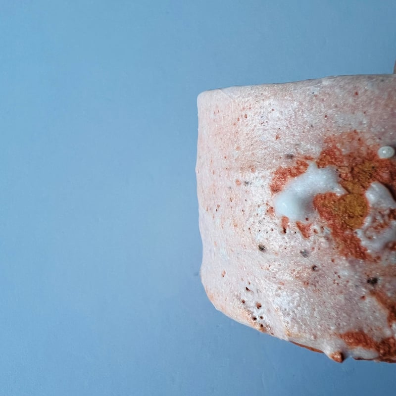 Tー94 辻村史朗 志野ぐい呑 共箱有 Shiro Tsujimura “Shino Guin