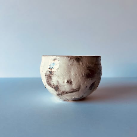 Tー81 辻村史朗　粉吹ワインカップ　共箱有　Shiro Tsujimura “Kohiki Wine Cup” (White Slip-Coated Cup)