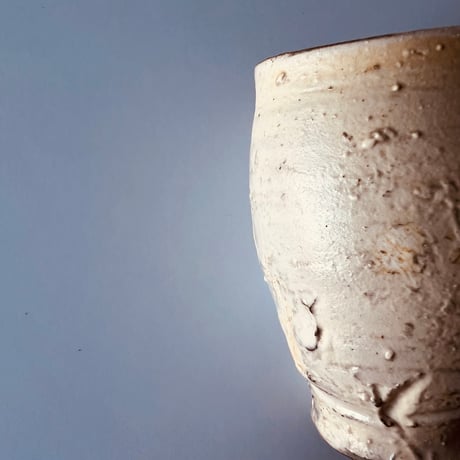 Tー86 辻村史朗　粉吹ぐい呑　共箱有　Shiro Tsujimura Powdered Sake Cup