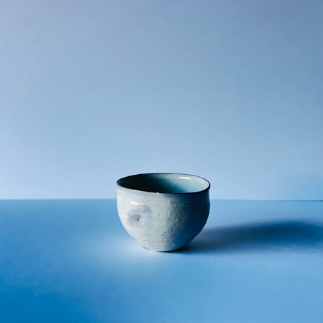 Tー80 辻村史朗　粉吹ワインカップ　共箱有　Shiro Tsujimura “Kohiki Wine Cup” (White Slip-Coated Cup)