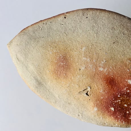T−118 辻村史朗　伊賀葉皿　共箱付　Shiro Tsujimura Leaf-Shaped Plate