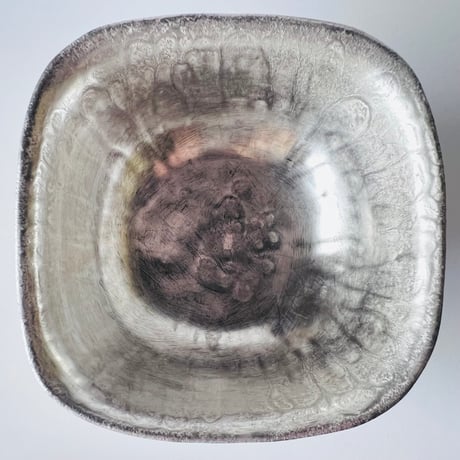 TN−106 谷井直人　総銀彩隅丸四方鉢 Naoto Tanii Full Silver Glaze Rounded Square Bowl