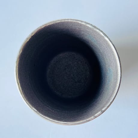 TN−121 谷井直人　銀彩しのぎ湯呑み Naoto Tanii Silver Glaze Shinogi Yunomi