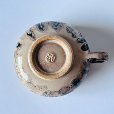 TN−117 谷井直人　黒流青磁貫入マグカップ Naoto Tanii Black Flow Celadon Crackled Mug