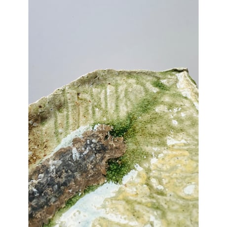 T−110 辻村史朗　伊賀葉皿　共箱有Shiro Tsujimura Iga Leaf Plate (Iga-style Leaf-shaped Plate)