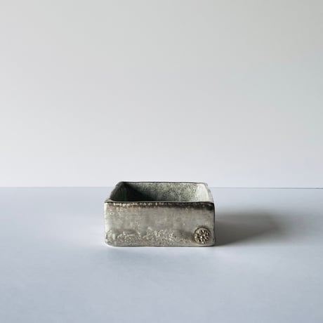 谷井直人　銀彩シルバー×黒 長皿（細）　希少　限定レア　(印Aテープ無し) 谷井直人 | STORES