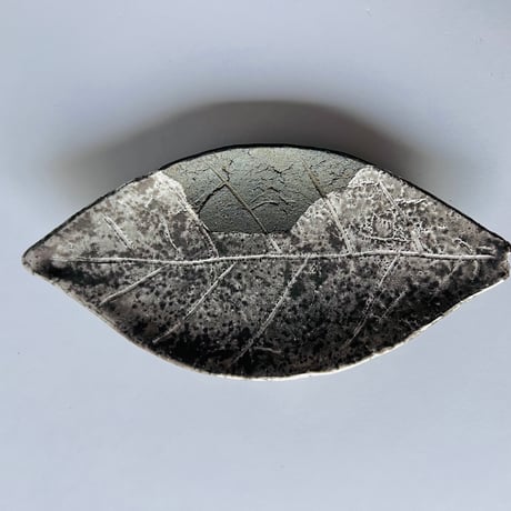 TNー40 谷井直人　銀彩葉皿　Naoto Tanii Silver-colored leaf plate