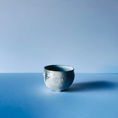 Tー81 辻村史朗　粉吹ワインカップ　共箱有　Shiro Tsujimura “Kohiki Wine Cup” (White Slip-Coated Cup)