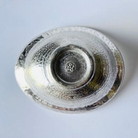 TN−109 谷井直人　総銀彩輪花変形皿 Naoto Tanii Full Silver Glaze Rinka Plate