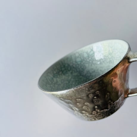 TN−116 谷井直人　銀彩青磁貫入マグカップ Naoto Tanii Silver Glaze Celadon Crackled Mug