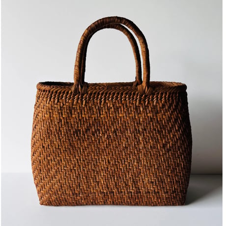 KGー2 山葡萄籠バッグ Mountain grape basket bag