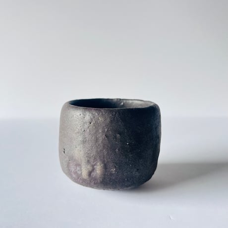 T−129 辻村史朗　引出し黒旅茶碗  共箱付　Shiro Tsujimura Hikidashi-guro Travel Tea Bowl