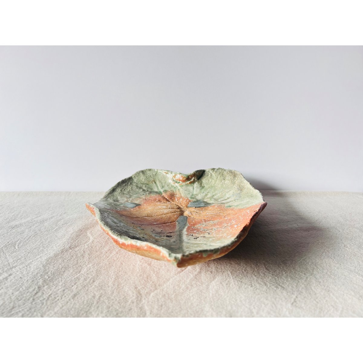 Tー116 辻村史朗 伊賀葉皿大 共箱付 Shiro Tsujimura Large Leaf