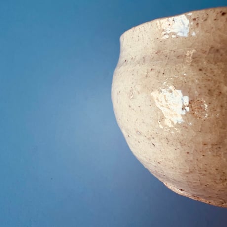 Tー85 辻村史朗　井戸ぐい呑　共箱有　Shiro Tsujimura “Ido Guinomi” (Ido-style Sake Cup)