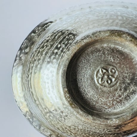 TN−109 谷井直人　総銀彩輪花変形皿 Naoto Tanii Full Silver Glaze Rinka Plate