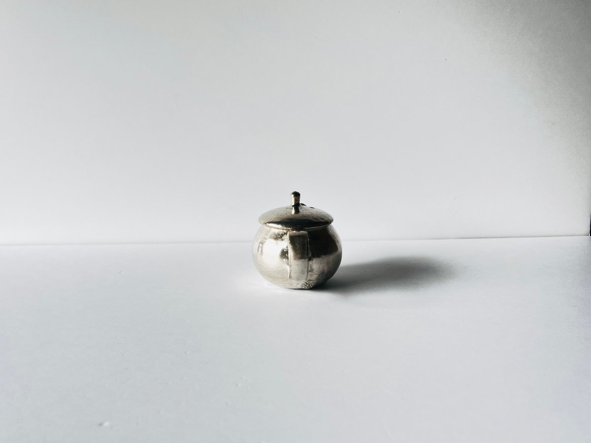 TNー46 谷井直人 銀彩ポット Naoto Tanii Silver-glazed pot