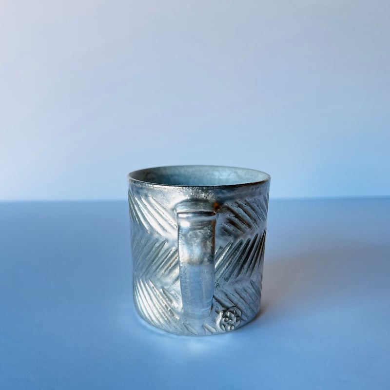 TNｰ89 谷井直人 銀彩しのぎビードロマグカップ Silver-Glazed Shinogi