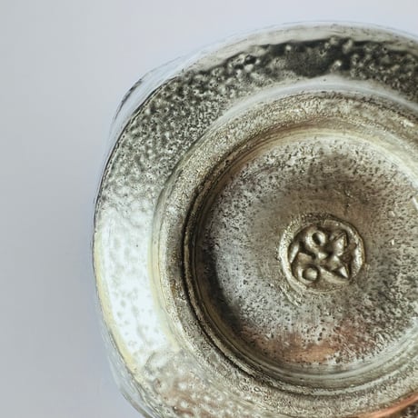 TN−111 谷井直人　銀彩ビードロ四方皿 Naoto Tanii Silver Glaze Bidoro Square Plate