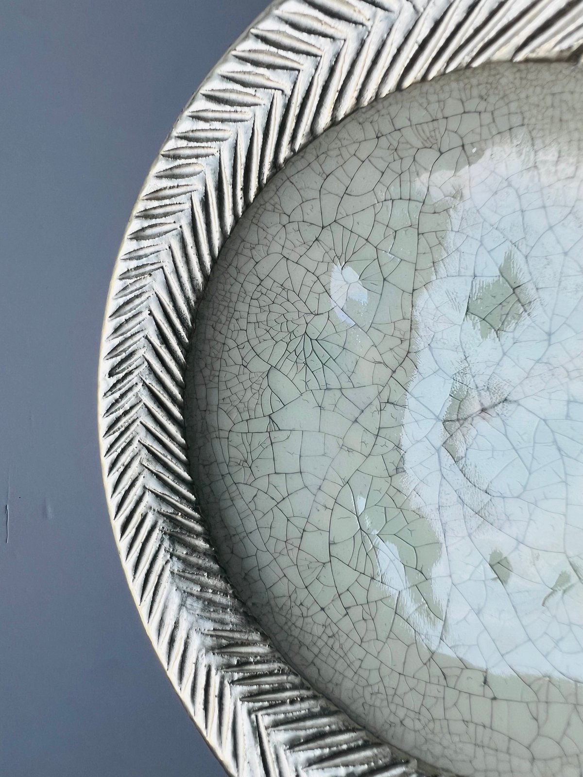 TNー67 谷井直人 銀彩ビードロしのぎリム皿大 Naoto Tanii – Silver-G