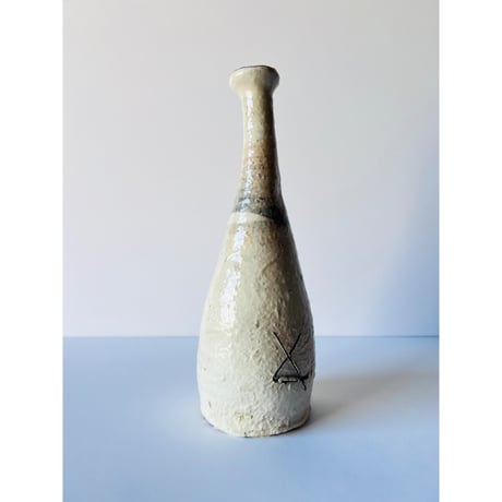 T−103 辻村史朗　粉吹つる首花入　共箱有　Shiro Tsujimura Kohiki Tsurukubi Hanaire (Kohiki Long-neck Flower Vase)