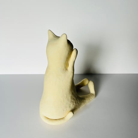 KMー2 鍵谷雅美　悩める猫　    Masami Kagiya Odd-Eyed White Cat