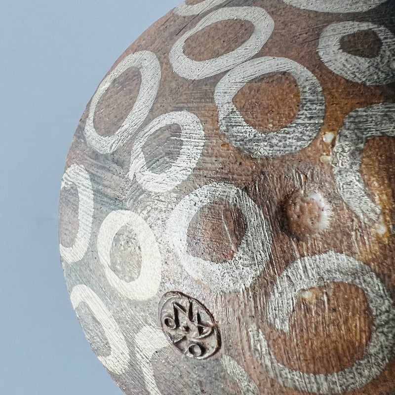 TNー70 谷井直人 グリグリ黒流し小皿 Naoto Tanii – Black Glazed