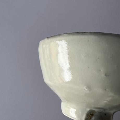 Tー37 辻村史朗　粉引きぐい呑み　共箱付 Shiro Tsujimura, Kohiki Sake Cup, with box