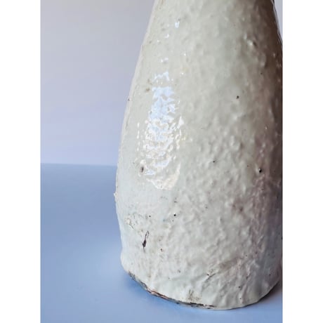T−103 辻村史朗　粉吹つる首花入　共箱有　Shiro Tsujimura Kohiki Tsurukubi Hanaire (Kohiki Long-neck Flower Vase)