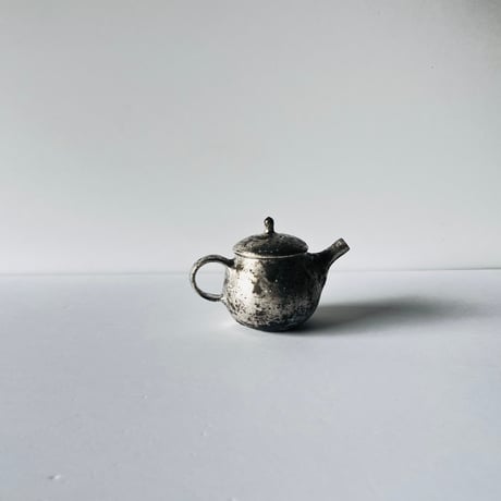 TNー41 谷井直人　銀彩まだらポット　 Naoto Tanii Silver glaze mottled pot
