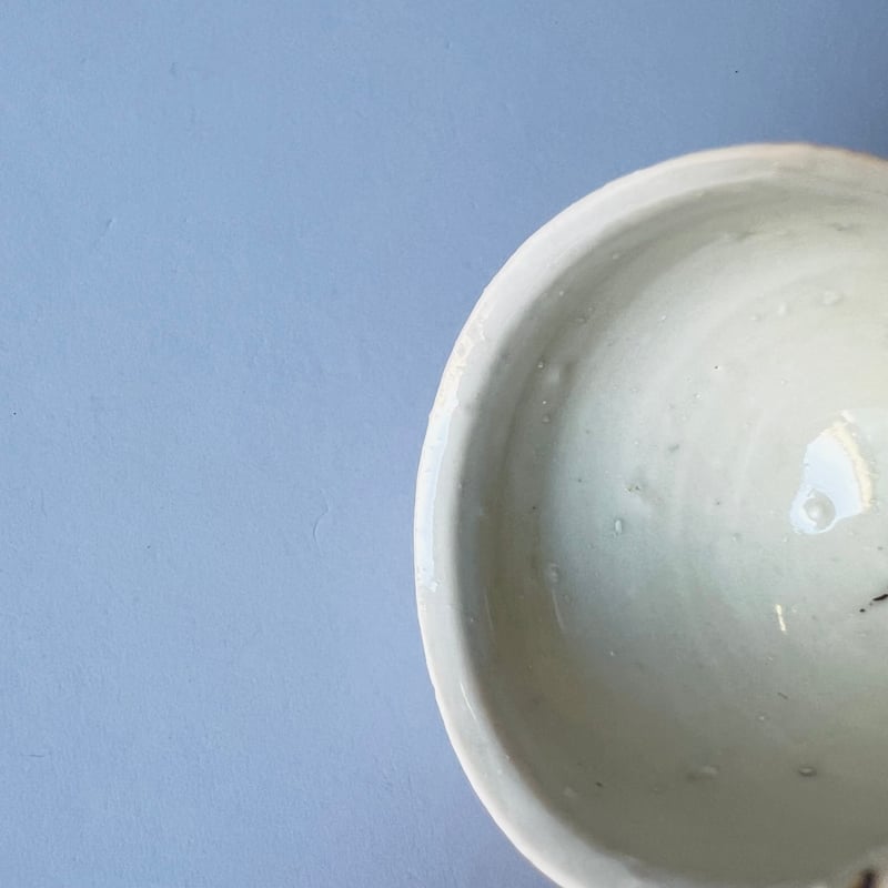 Tー90 辻村史朗 磁土ぐい呑 共箱有 Shiro Tsujimura Porcelain c