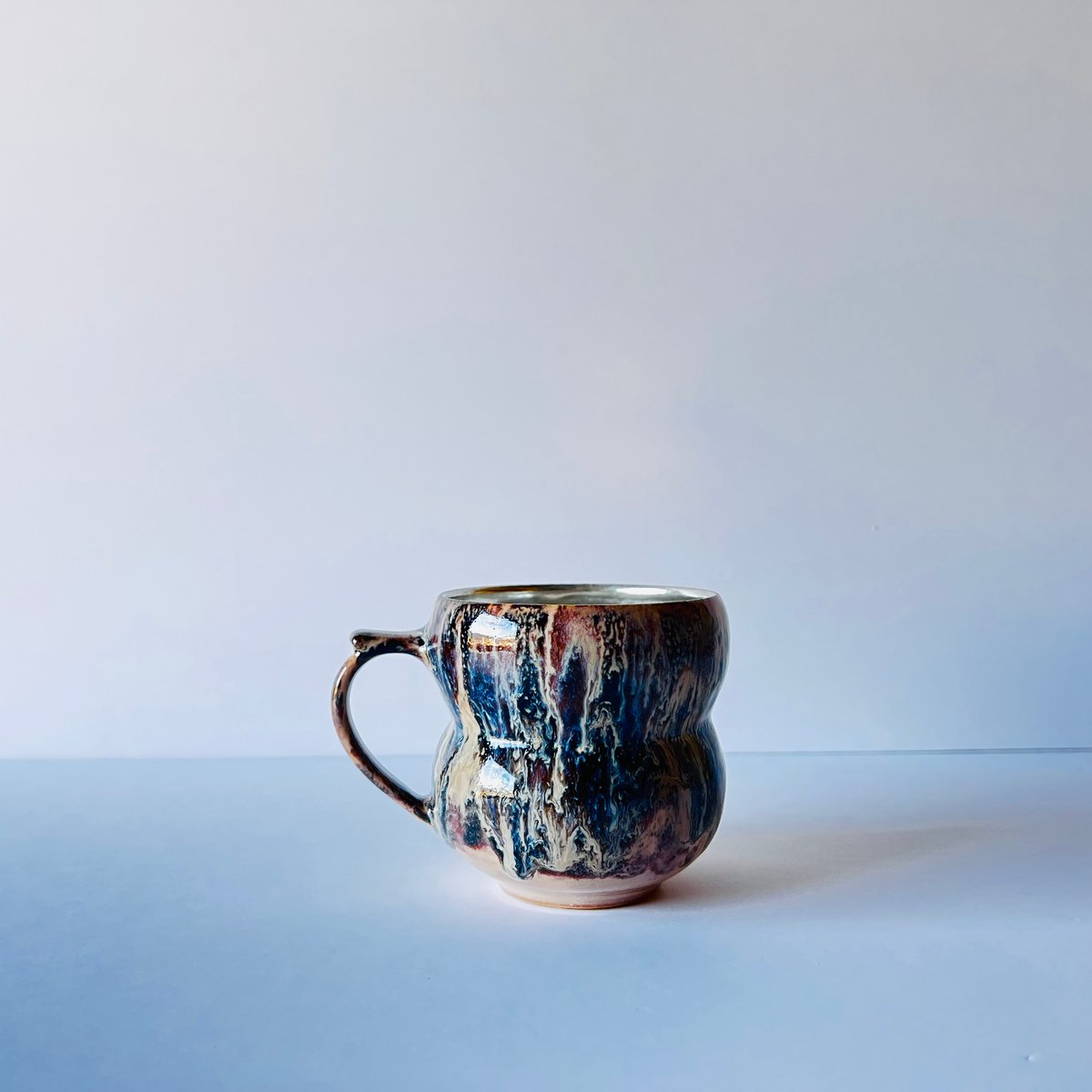 TNｰ85 谷井直人 銀彩黒流マグカップ Silver-Glazed Black Drip M