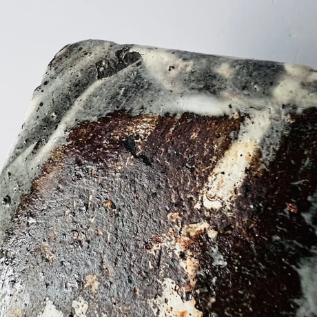 Tｰ64 辻村史朗　粉引き角皿小　Shiro Tsujimura  Powdered square plate