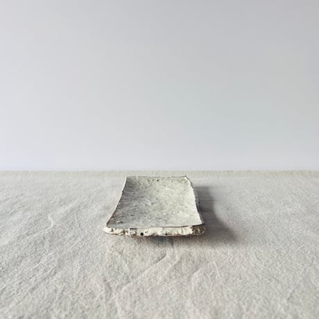 T−124 辻村史朗　粉吹四方皿　共箱付　Shiro Tsujimura Small Kofuki Square Plate