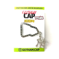 Exclusive "New York" Earring Pins