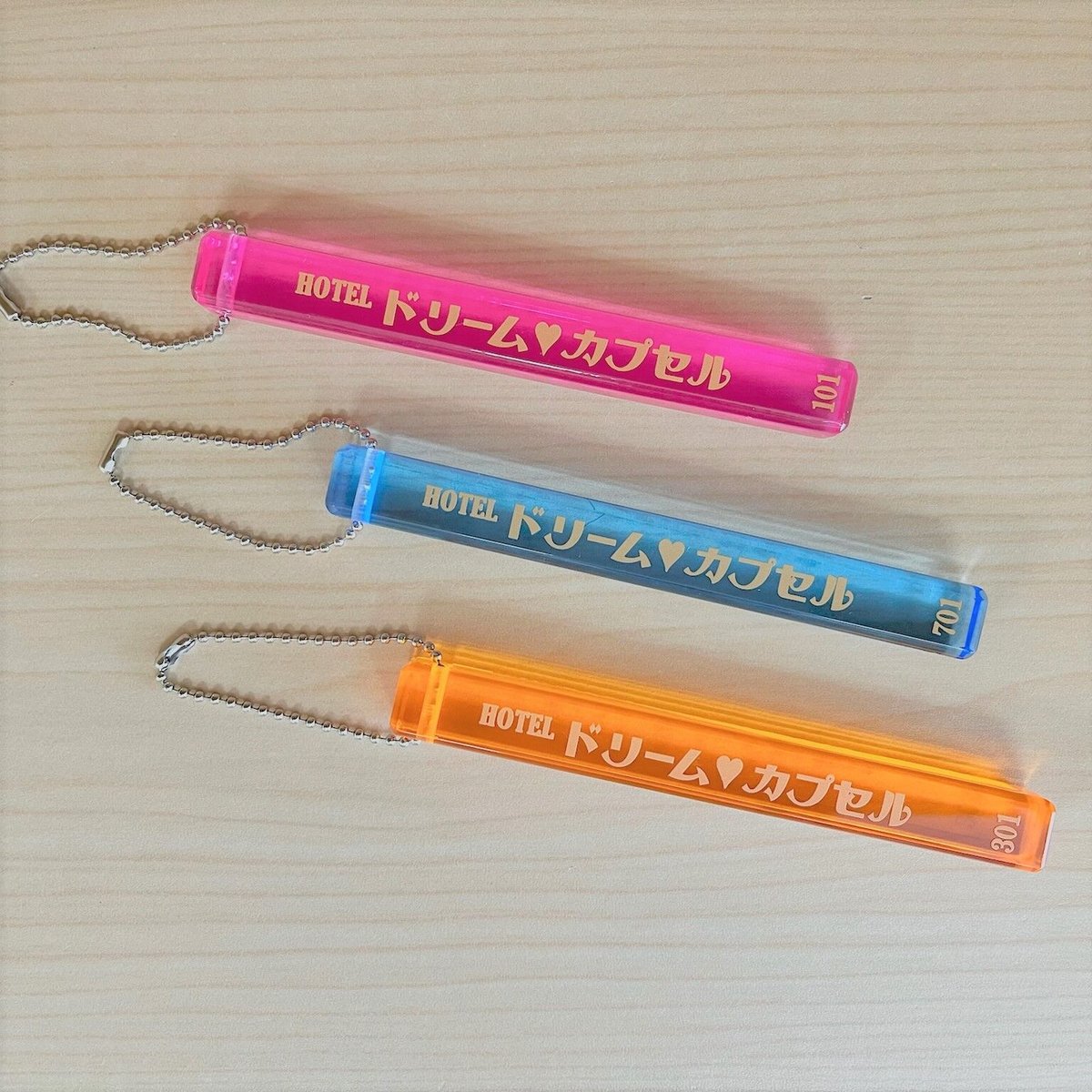 STORES限定》ドリームカプセルオリジナル 1/1ホテルキー アクリルキー