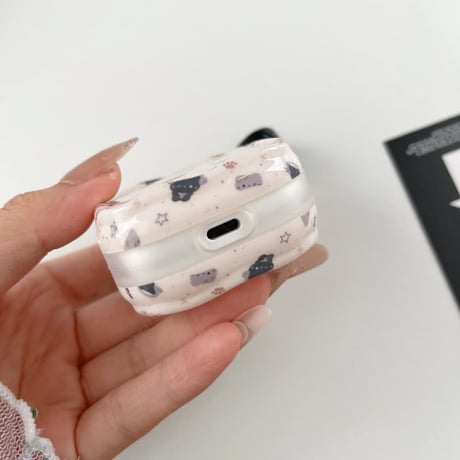 CUTECASE 黒猫ちゃん Airpods Pro3ケース CATキーホルダ Airpods 4/3カバーケース AirpodsPro2/1 かわいい CM6389