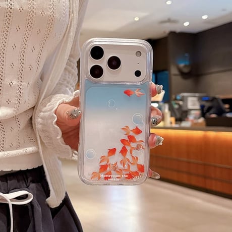 CUTECASE 泳ぐ金魚iPhone17Promaxケース液体 動くキラキララメ iPhone17Pro/16/15カバー 丈夫 ストレス発散 ギフトにおすすめ CM6305
