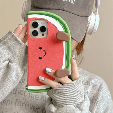 CUTECASEスイカ iPhone16pro/16ケース ショルダーストラップ付 iPhone15pro/14/13promaxカバー スタンド機能 ギフトにおすすめCM5302