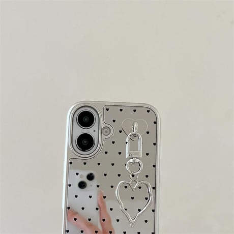 CUTECASEハート柄 ミラーiPhone16pro/16ケース ハートチャーム iphone15pro/14/13proカバー 大人可愛い シルバーCM5172