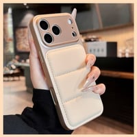 CUTECASE ダウンっぽ iPhone17pro/17promaxケース カメラコントロールカバー付 iPhone16Pro/15/14シリーズカバー 耐衝撃 レンズカバー付CM6005