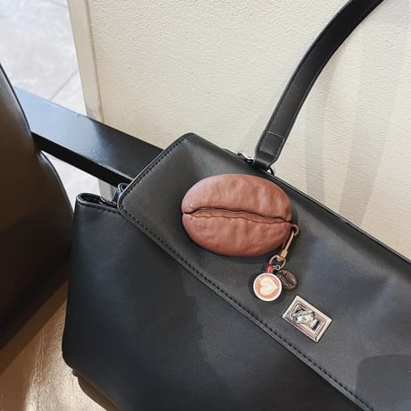 CUTECASEコーヒー豆 Airpods Pro3ケース キーホルダ付き Airpods 4/3カバーケース AirpodsPro2/1 かわいい ギフトにおすすめ CM6391