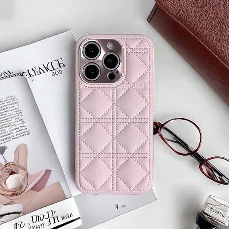 CUTECASEレザー菱形キルティング iPhone16/16Proケース ストラップ付 カメラ保護 iPhone15pro/14Proカバー エレガント 耐衝撃加工CM5004