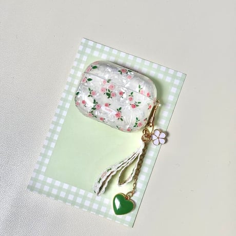 CUTECASE シェル風花柄 Airpods Pro3ケース 刺繍ハートキーホルダー Airpods 4/3カバーケース AirpodsPro2/1 オシャレ 高級感 CM6238