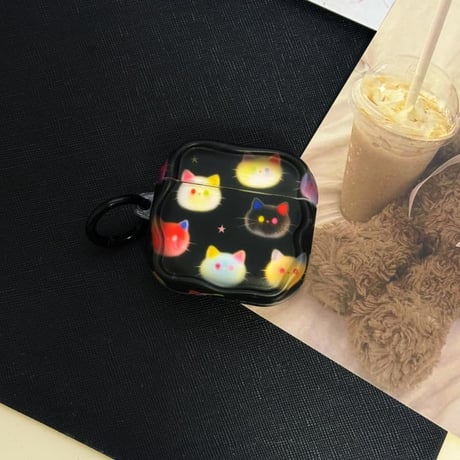 CUTECASE ネコちゃん AirpodsPro3ケース ブラック Airpods4/3カバー AirpodsPro第2/1世代 リングも付き かわいいCM6532